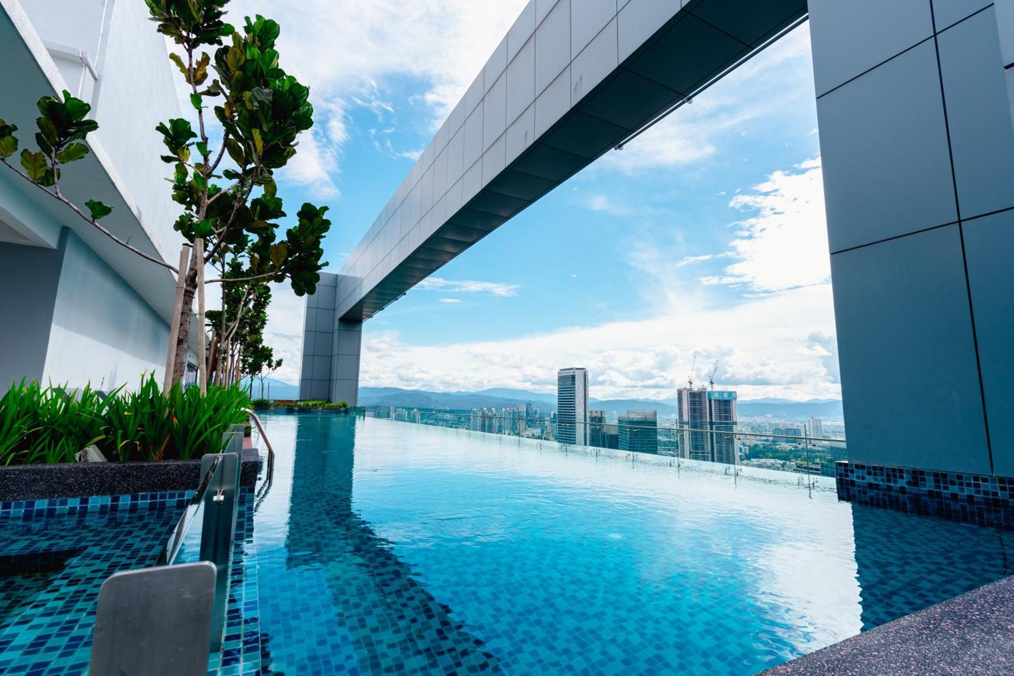 Royce Klcc Kuala Lumpur City Centre By Dormeo Destinations Extérieur photo