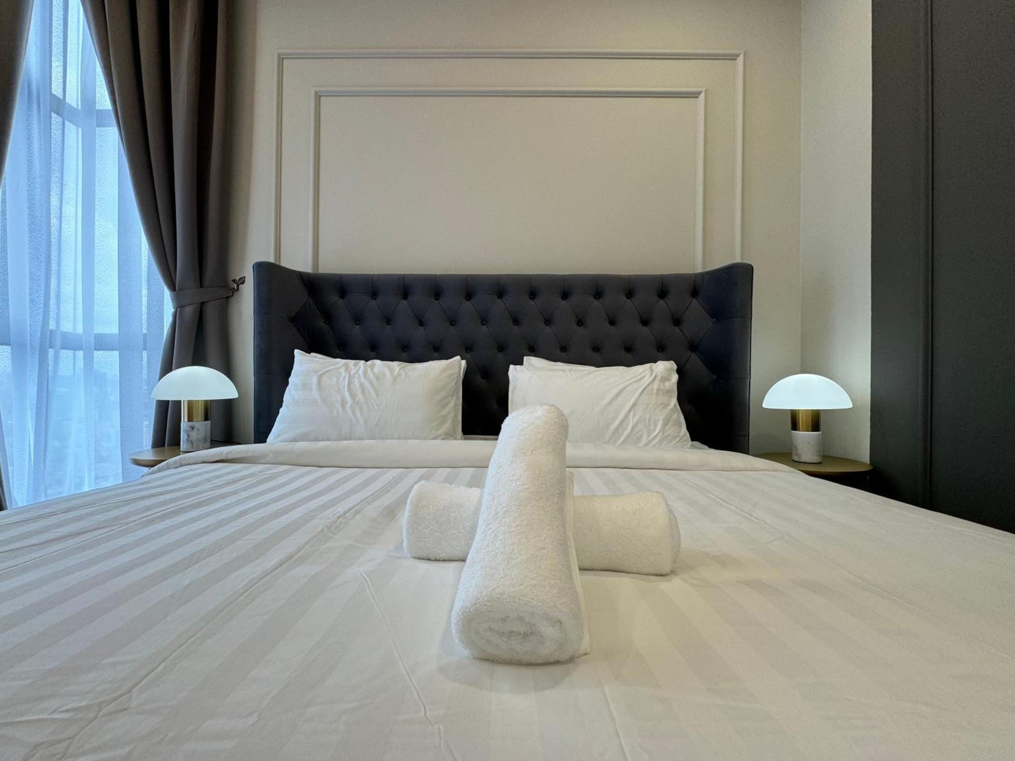 Royce Klcc Kuala Lumpur City Centre By Dormeo Destinations Extérieur photo