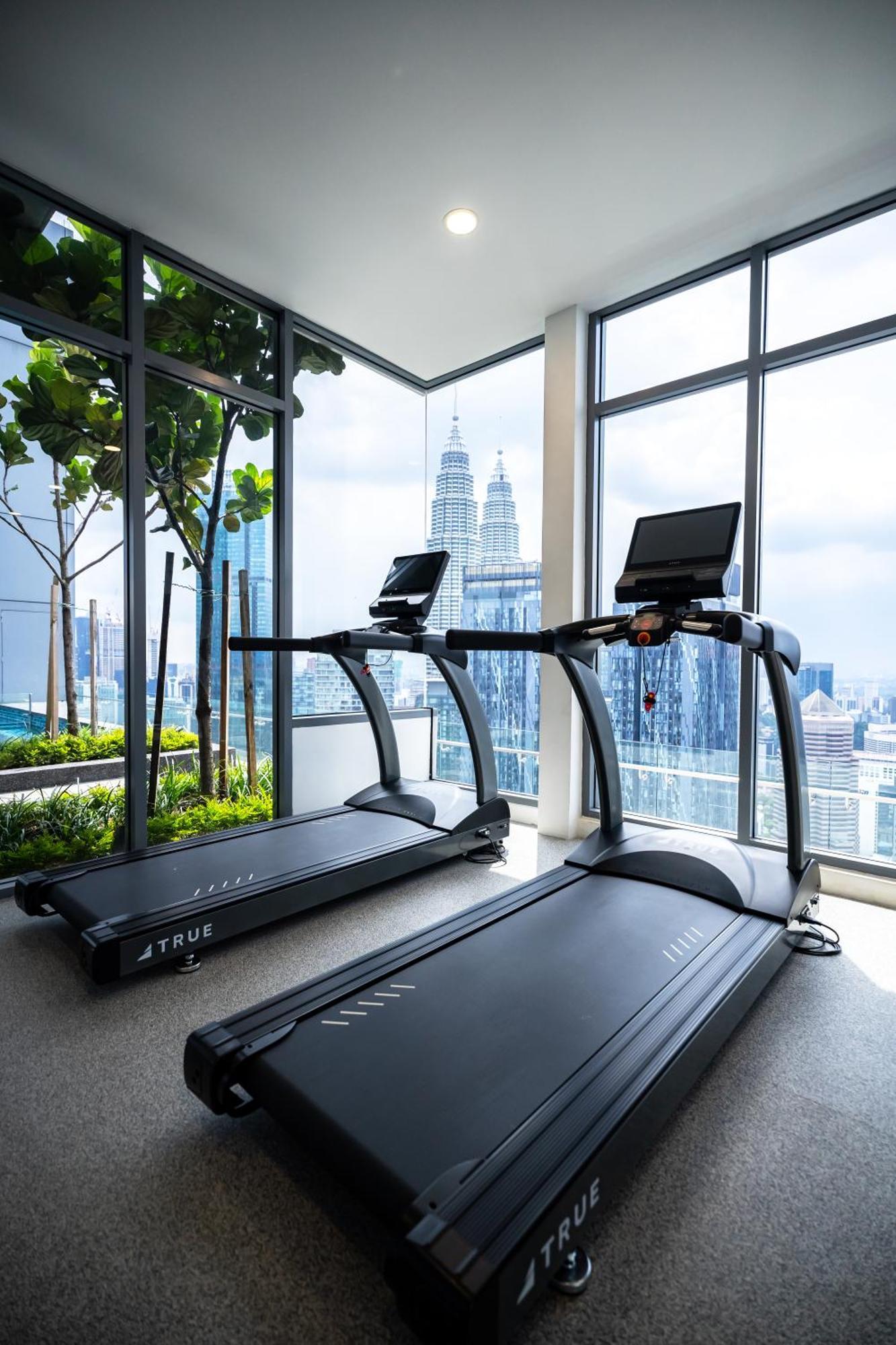 Royce Klcc Kuala Lumpur City Centre By Dormeo Destinations Extérieur photo