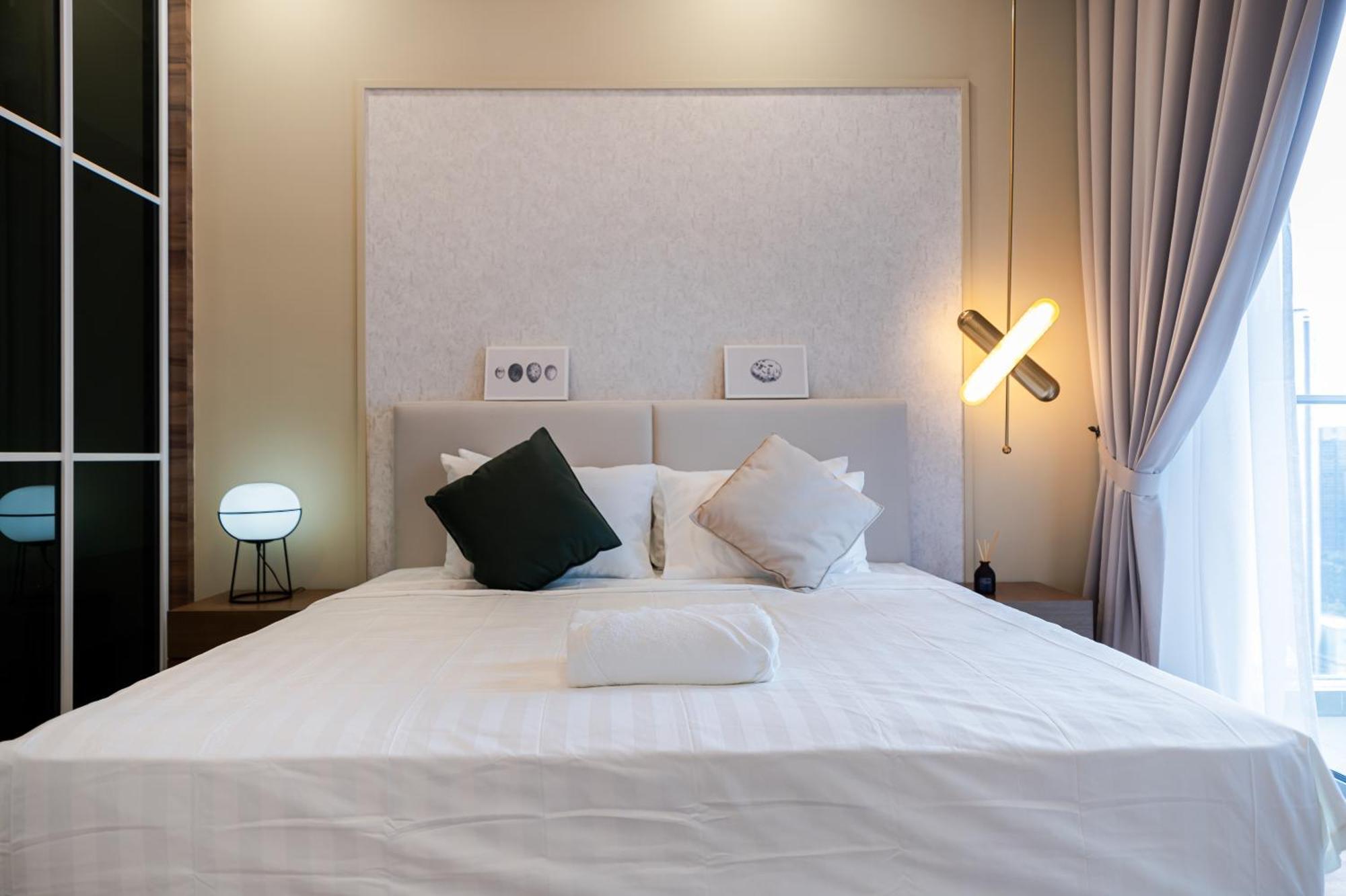 Royce Klcc Kuala Lumpur City Centre By Dormeo Destinations Extérieur photo