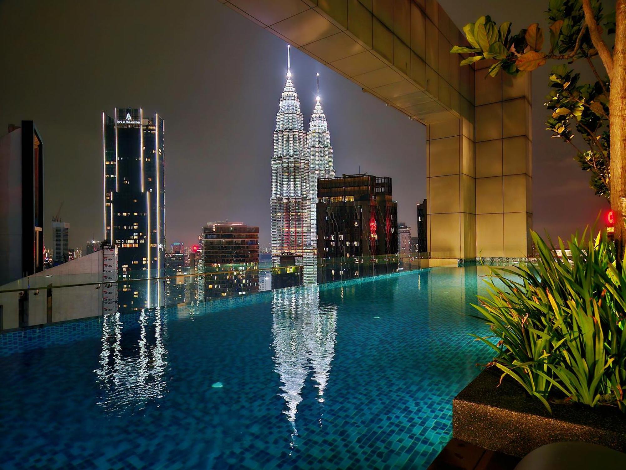 Royce Klcc Kuala Lumpur City Centre By Dormeo Destinations Extérieur photo